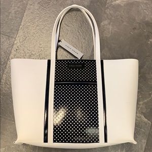 Cole Han Large Tote Optic white / black New
